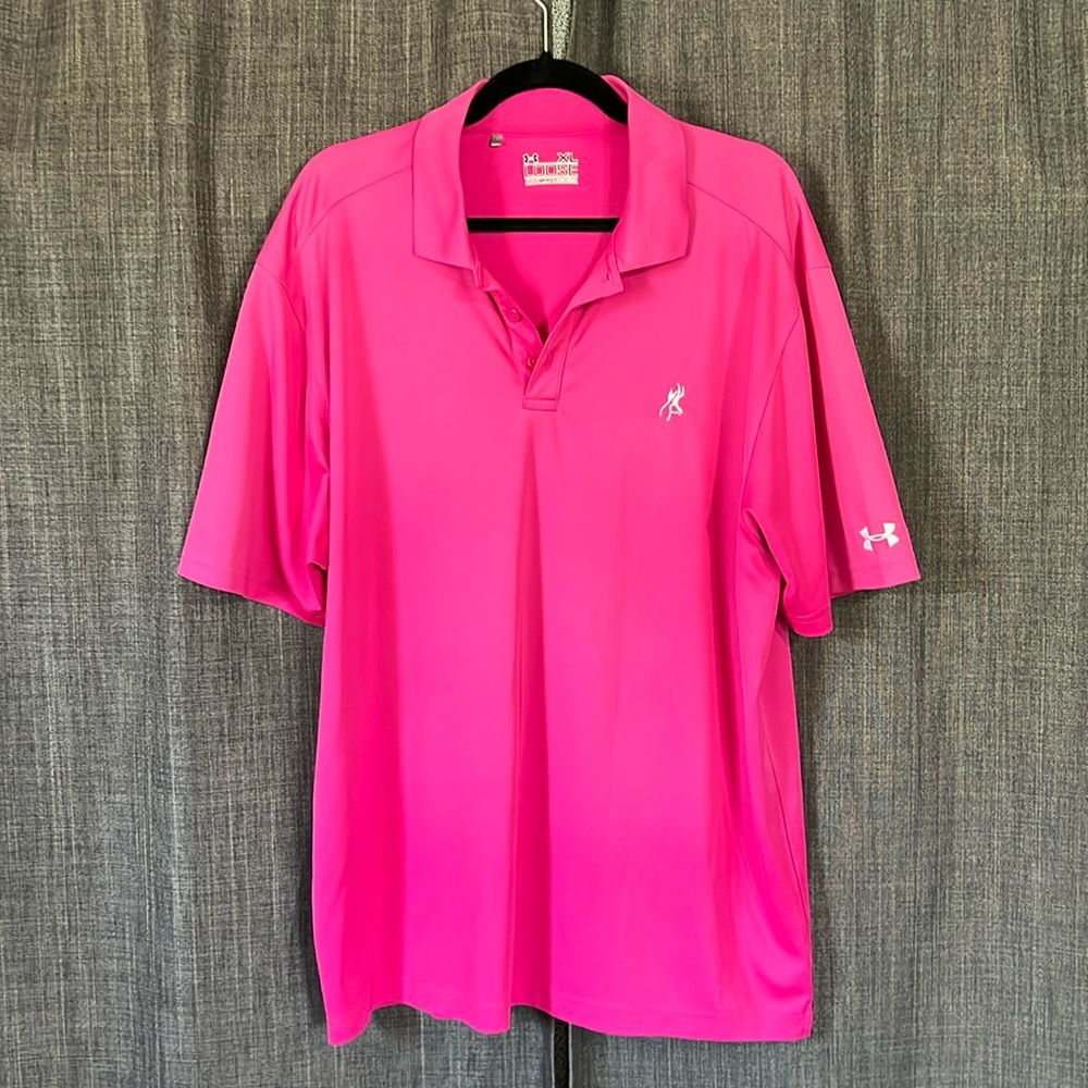 Under armour bright pink loose heat gear polo size XL antelope embroidered logo